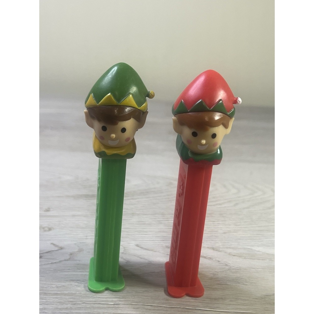 2007 PEZ Christmas Elf Candy Dispensers – Green Hat & Red Hat – Holiday Serie